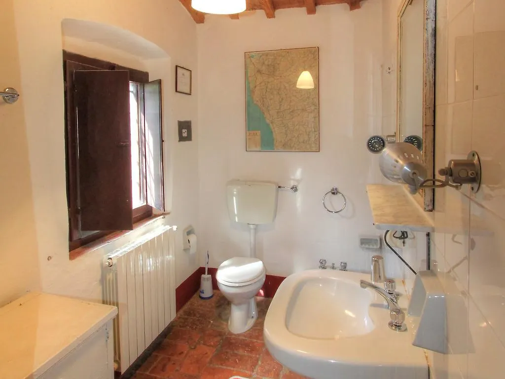 Locazione Turistica Casa Bianca Villa Lorenzana Holiday home