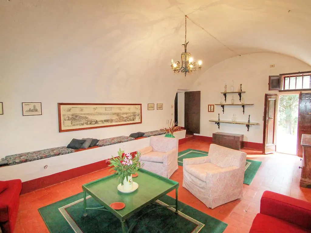 Locazione Turistica Casa Bianca Villa Lorenzana Holiday home