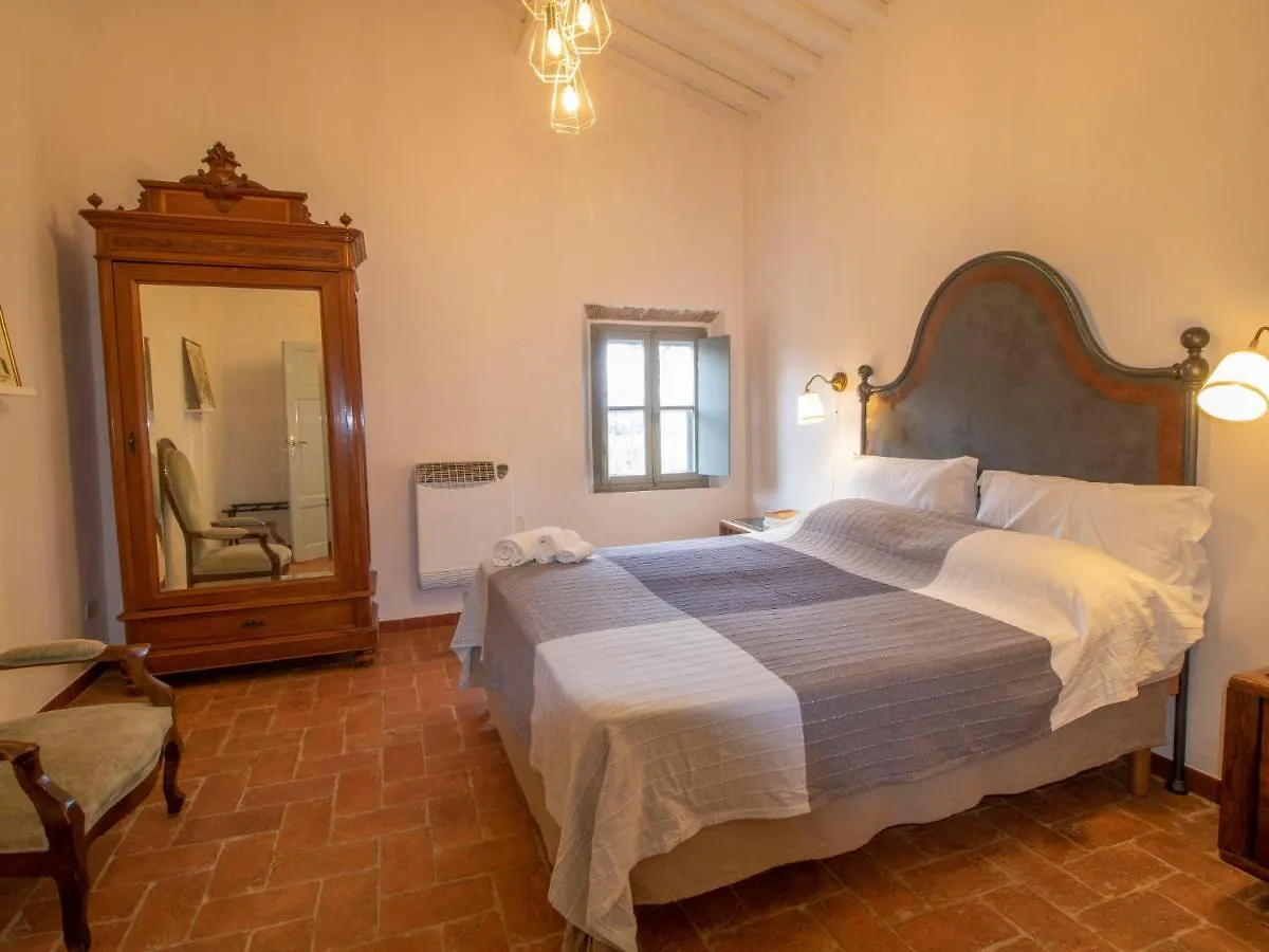 Holiday home Locazione Turistica Casa Bianca Villa Lorenzana