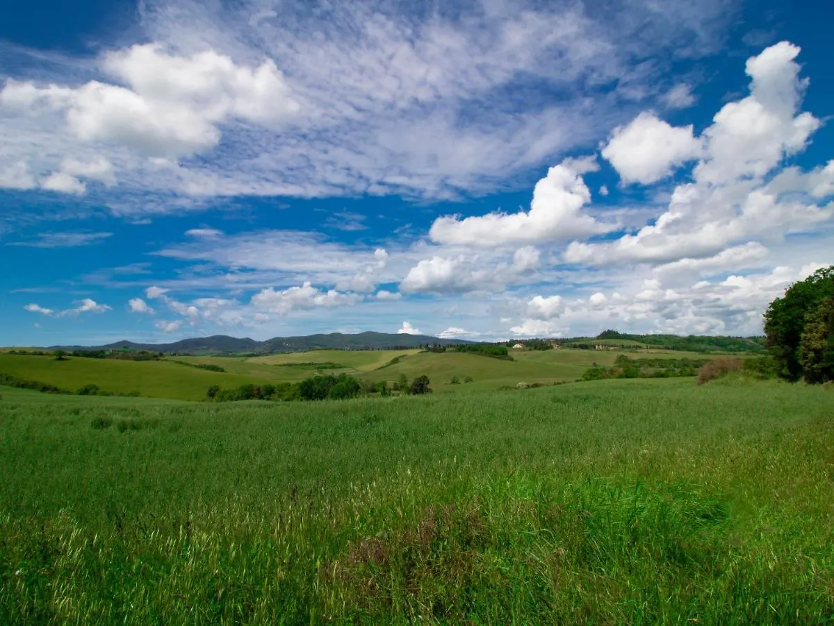 Locazione Turistica Casa Bianca Villa Lorenzana Holiday home